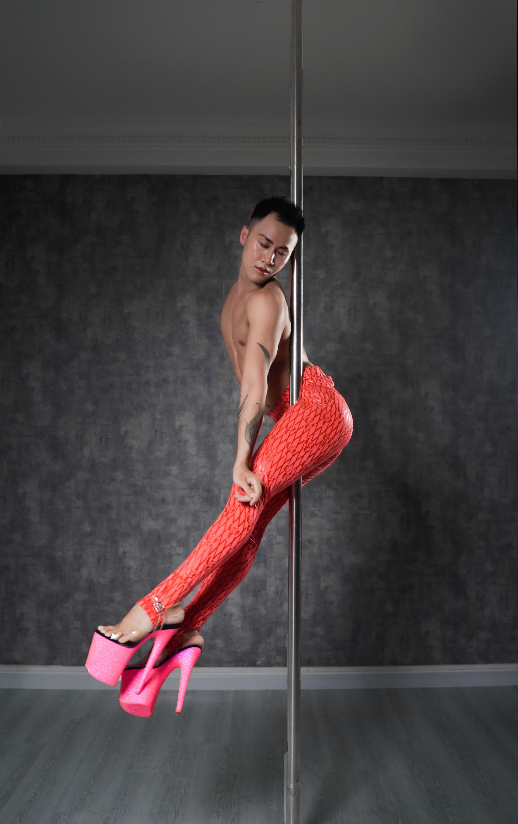Quan Bui the pole dancer from Vietnam