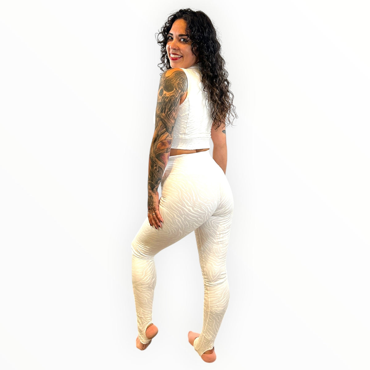 Canopy Anchor grip pole leggings with stirrup in Cloud Dancer liquid zebra print