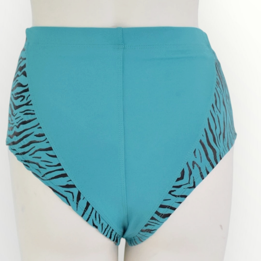 Strike Bottoms Shorts - Alexandrite - Liquid Zebra