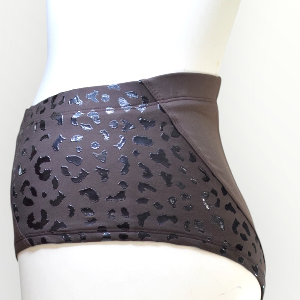 Strike Bottoms Shorts - Coffee Bean - Prowl Leopard