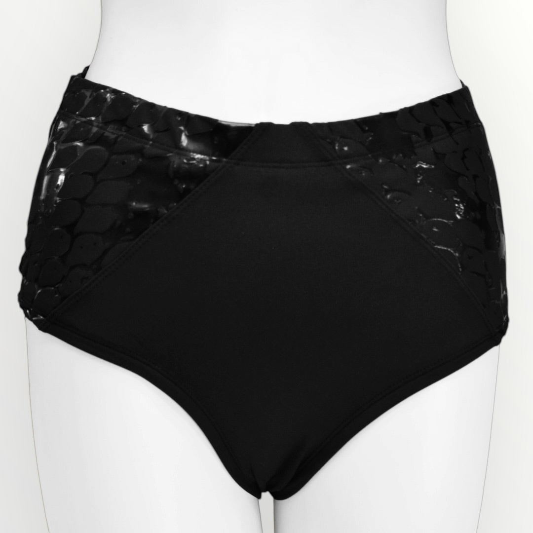 Strike Bottoms  Shorts - Obsidian - Venom Snakeskin