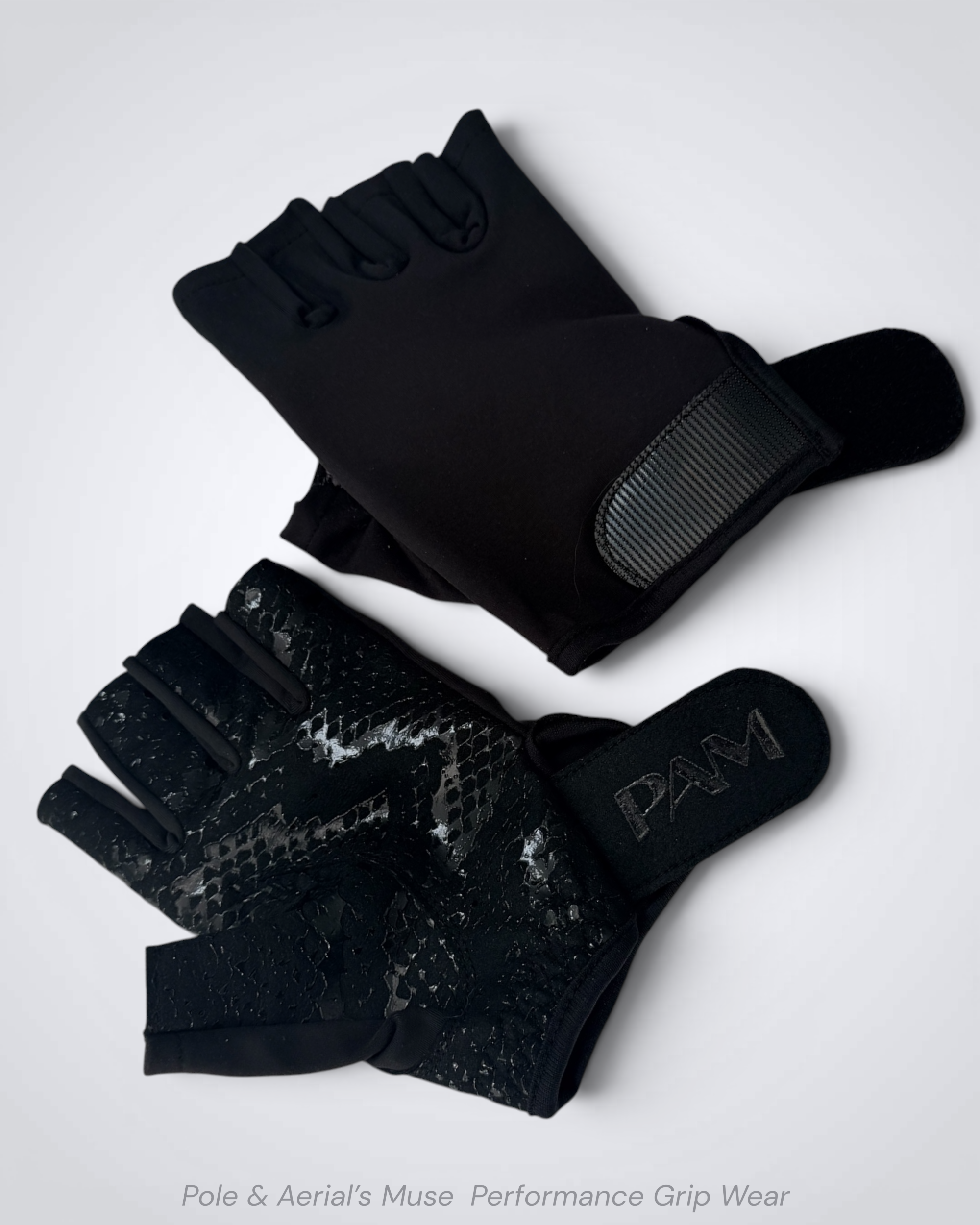 Talon Grip Gloves - Obsidian - Venom Snakeskin