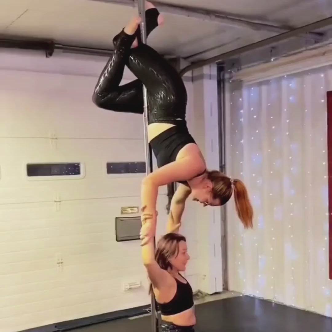 Sticky Fishnet Leggings in Midnight Black