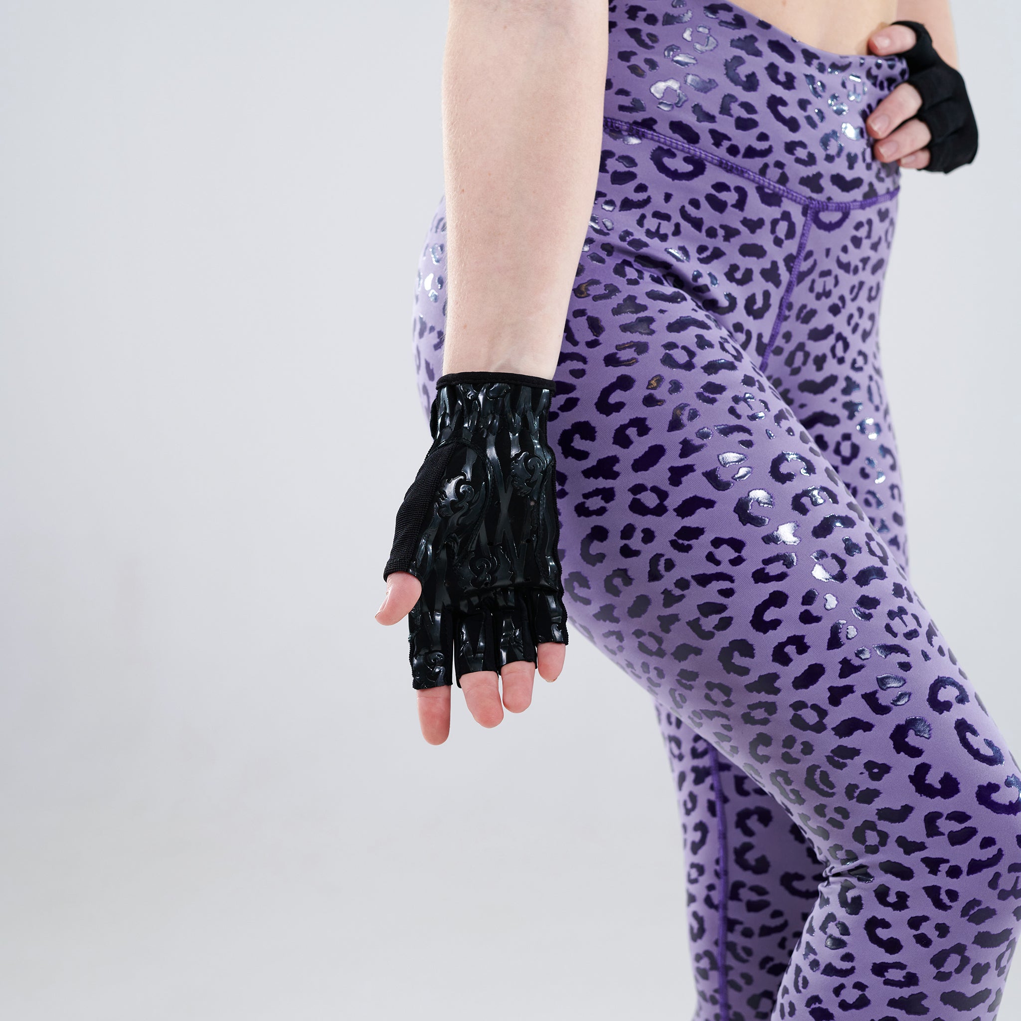 Sticky Mesh Gloves - Super Fly Honey Sticky Pole Wear