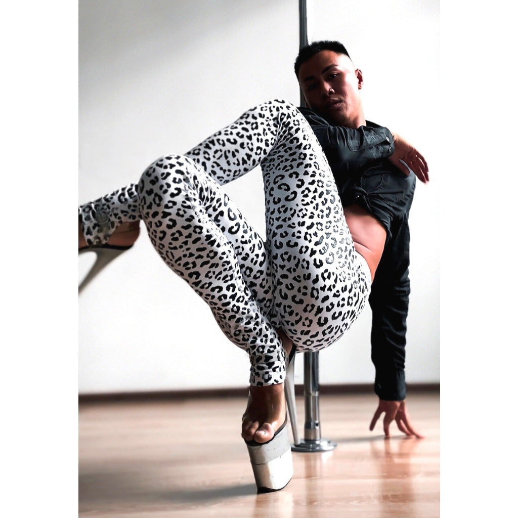 sticky leopard leggings